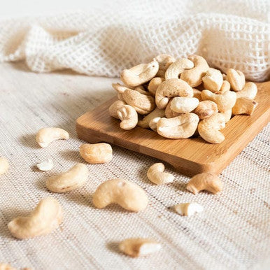Organic Cashew Pieces Raw Bulk Size 25 lbs/11.33 kgs