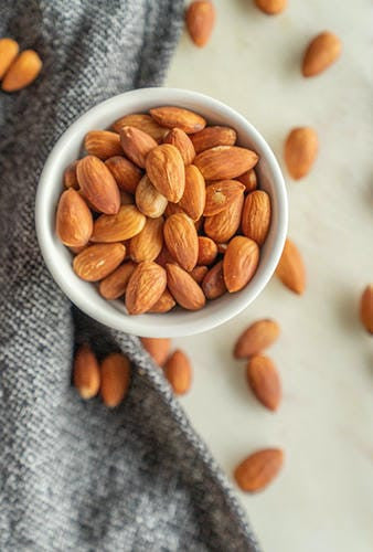 Dry Roasted Almonds Salted Bulk Size 25 lbs/11.33 kgs