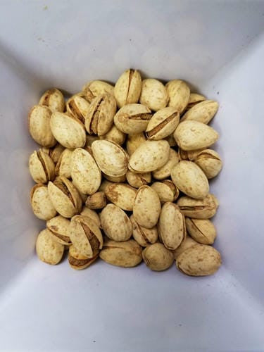 Garlic Onion Pistachios Bulk size 25 lbs/11.33 kgs